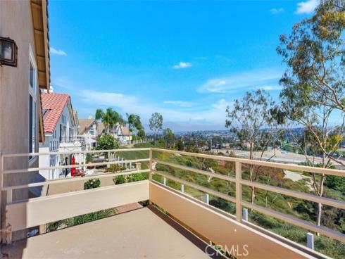 26582  Meadow Crest Drive  , Laguna Hills, CA