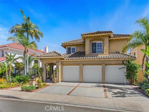 26582  Meadow Crest Drive  , Laguna Hills, CA