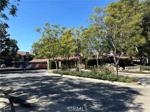 25601  Indian Hill  H  Lane, Laguna Hills, CA