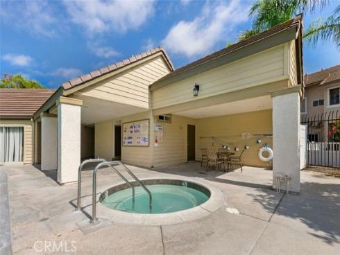 24382  Larchmont  66  Court, Laguna Hills, CA