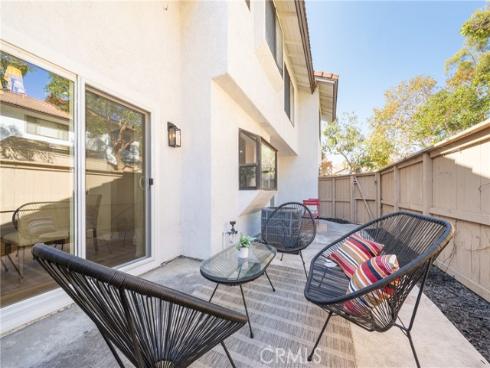 5  Ash Creek  101  Lane, Laguna Hills, CA