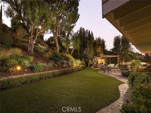 27381 Lost Trail Drive, Laguna Hills, CA