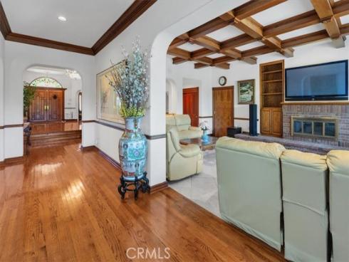 25482  Nellie Gail   Road, Laguna Hills, CA