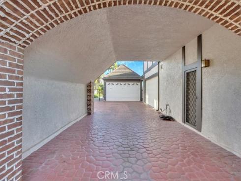 25482  Nellie Gail   Road, Laguna Hills, CA