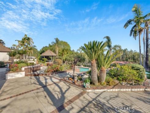 25482  Nellie Gail   Road, Laguna Hills, CA
