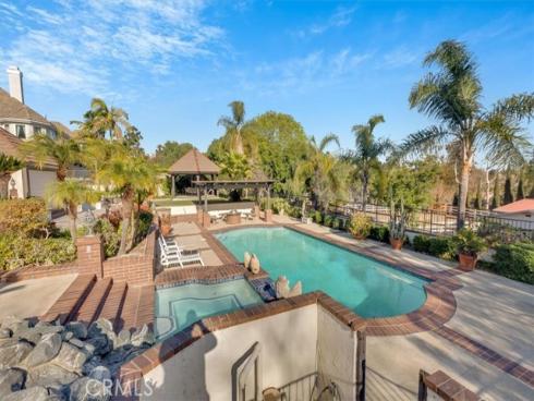 25482  Nellie Gail   Road, Laguna Hills, CA