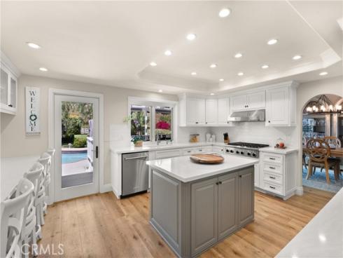 25631 Rangewood Road, Laguna Hills, CA