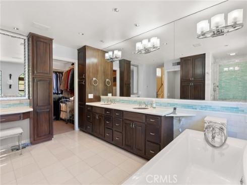 25631 Rangewood Road, Laguna Hills, CA