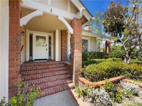 25631 Rangewood Road, Laguna Hills, CA