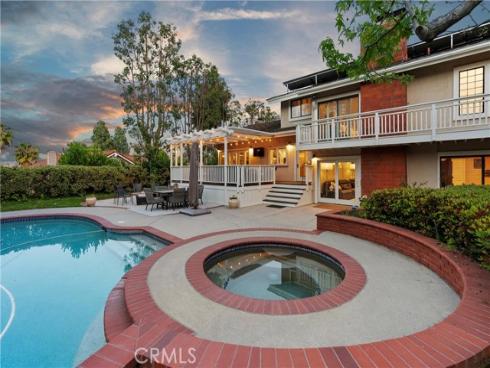 25631 Rangewood Road, Laguna Hills, CA
