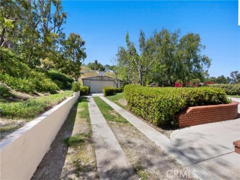 25631 Rangewood Road, Laguna Hills, CA