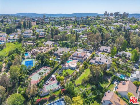 25852  Desert   Trail, Laguna Hills, CA