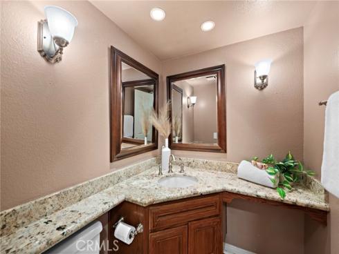 25122 Black Horse Lane, Laguna Hills, CA