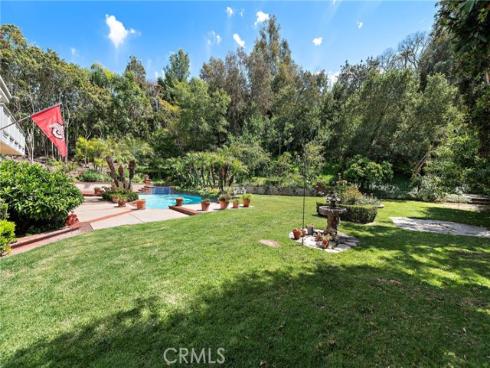 25122 Black Horse Lane, Laguna Hills, CA