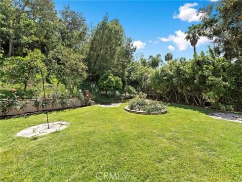 25122 Black Horse Lane, Laguna Hills, CA