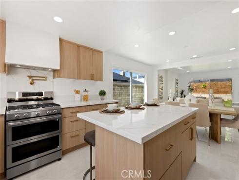 25082 Ericson Way, Laguna Hills, CA