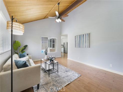 22986 Caminito Regalo 92 , Laguna Hills, CA