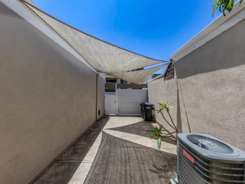 23342 Caminito Juanico 304 , Laguna Hills, CA