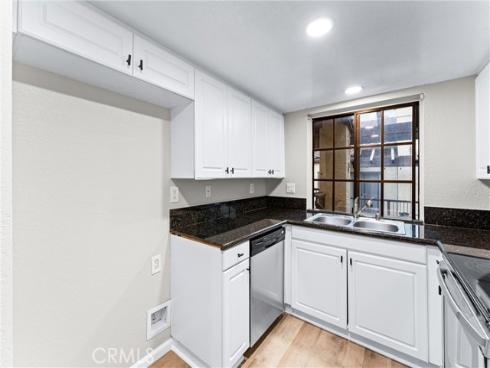 25641 Indian Hill C Lane, Laguna Hills, CA