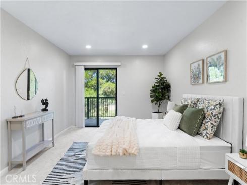 25541 Indian Hill P Lane, Laguna Hills, CA