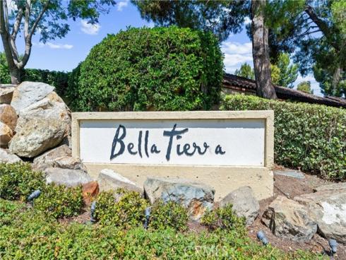 25541 Indian Hill P Lane, Laguna Hills, CA