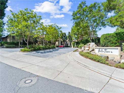 25541 Indian Hill P Lane, Laguna Hills, CA