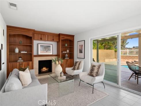 24852 Costeau Street, Laguna Hills, CA