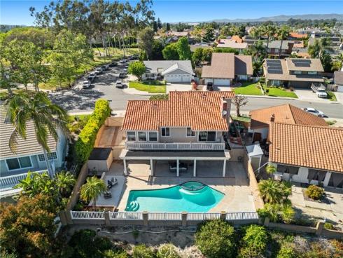 24852 Costeau Street, Laguna Hills, CA