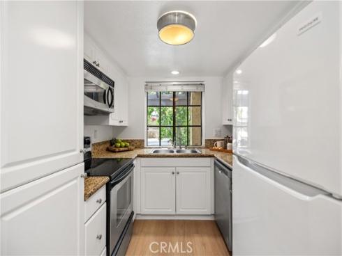 25621 Indian Hill G Lane, Laguna Hills, CA