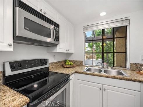 25621 Indian Hill G Lane, Laguna Hills, CA