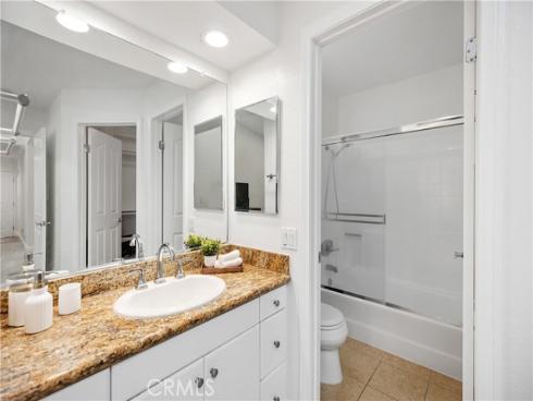 25621 Indian Hill G Lane, Laguna Hills, CA