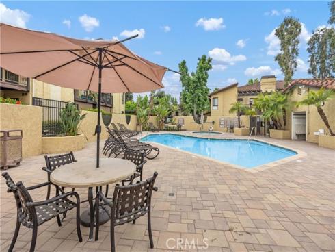 25621 Indian Hill G Lane, Laguna Hills, CA