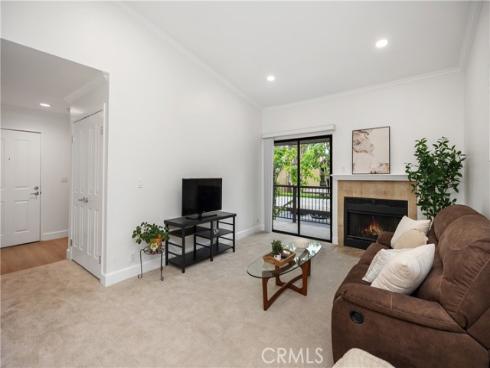 25621 Indian Hill G Lane, Laguna Hills, CA