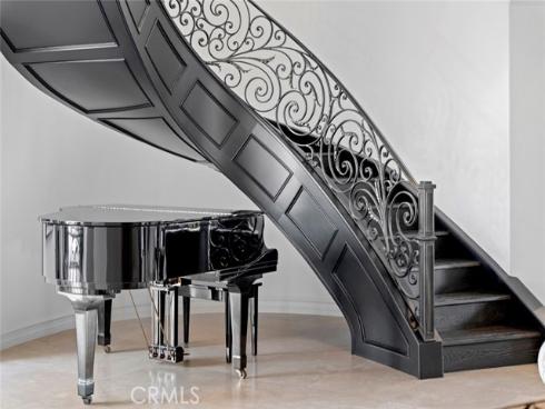 27571 Deputy Circle, Laguna Hills, CA