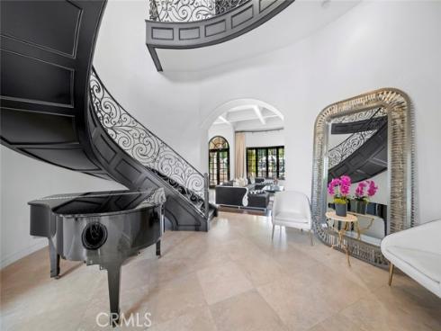 27571 Deputy Circle, Laguna Hills, CA