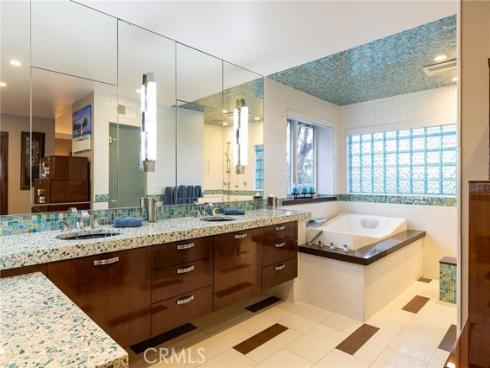 25611 Rangewood Road, Laguna Hills, CA