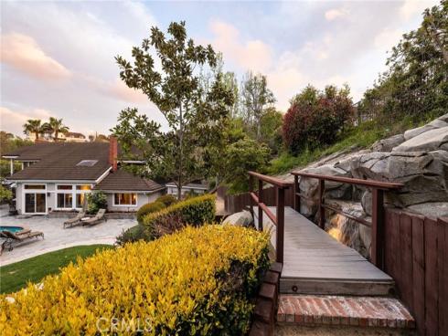 25611 Rangewood Road, Laguna Hills, CA