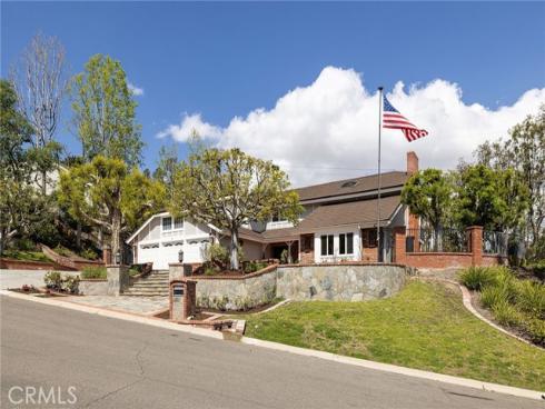 25611  Rangewood   Road, Laguna Hills, CA
