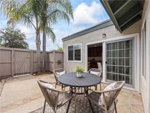 22972 Caminito Linda , Laguna Hills, CA