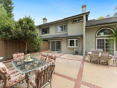 59 Carriage Hill Lane, Laguna Hills, CA