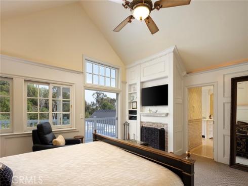 24992  Buckskin   Drive, Laguna Hills, CA