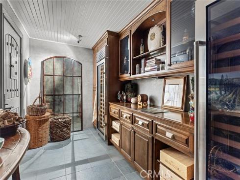 24992  Buckskin   Drive, Laguna Hills, CA