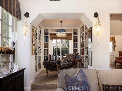 24992  Buckskin   Drive, Laguna Hills, CA