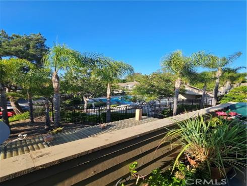 24377  Larchmont  32  Court, Laguna Hills, CA