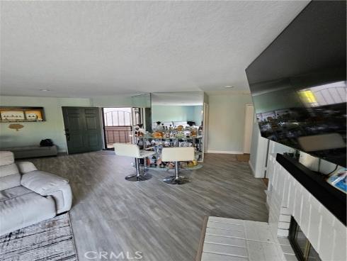 24377  Larchmont  32  Court, Laguna Hills, CA