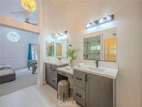 25551 El Capitan , Laguna Hills, CA