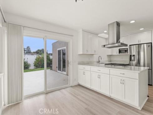 25022 La Suen Road, Laguna Hills, CA