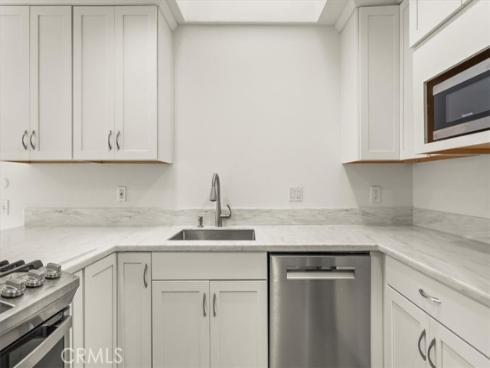 25022 La Suen Road, Laguna Hills, CA