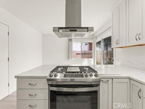 25022 La Suen Road, Laguna Hills, CA