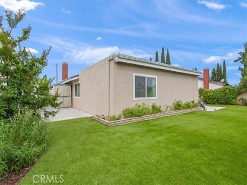 25022 La Suen Road, Laguna Hills, CA